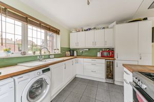 Kitchen- click for photo gallery